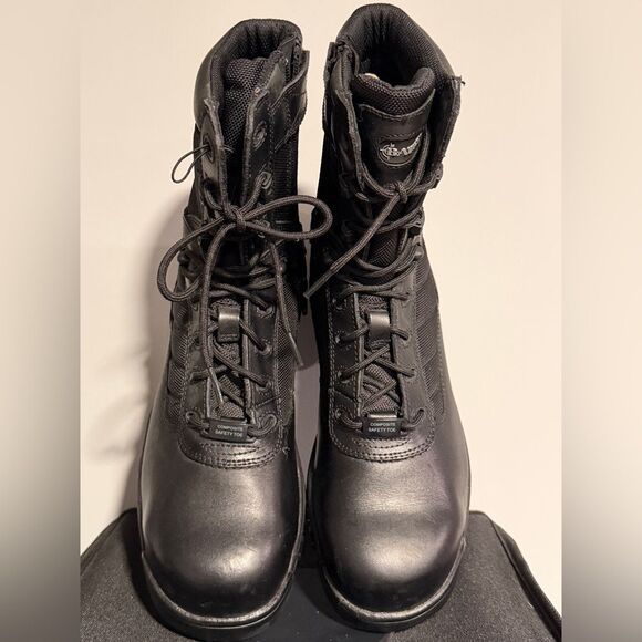 NWOT Men's 10.5